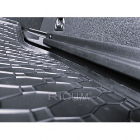 Covoras cauciuc portbagaj VW ID 7 Tourer (combi) 2023-prezent, Rigum Cehia [3]