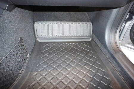 Covorase cauciuc auto tip tavita dedicate Mercedes E-class W212 [4]