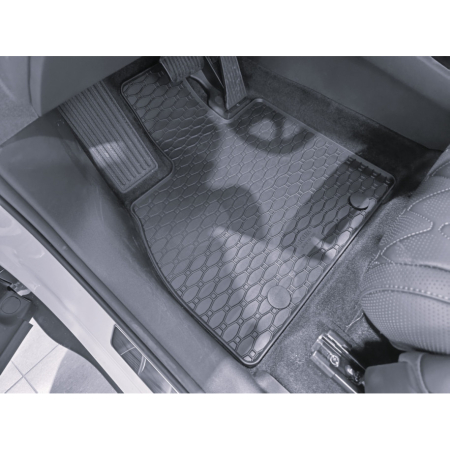 Covorașe cauciuc dedicate BYD Sealion 7, 2024-prezent, Rigum Cehia [4]