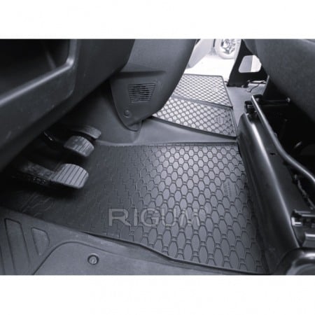 Covorase cauciuc speciale Renault Master IV 2024-prezent, Rigum Cehia (locurile din fata) [1]