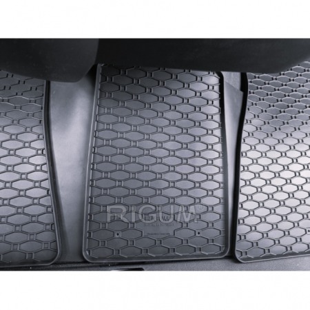 Covorase cauciuc speciale Renault Master IV 2024-prezent, Rigum Cehia (locurile din fata) [3]