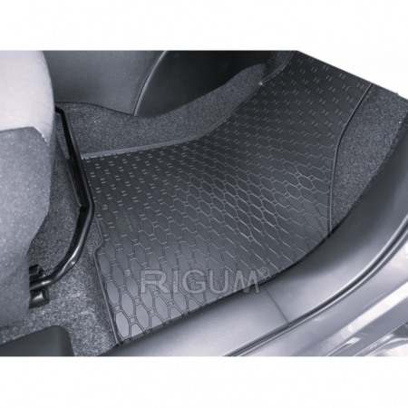 Covorase cauciuc speciale Suzuki Swift 5, 2024-prezent, Rigum Cehia [2]