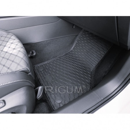 Covorase cauciuc VW Passat B9 Variant 2024-prezent, Rigum Cehia [2]
