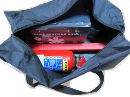 Accesorii auto - Geanta depozitare stingator, trusa, triunghi