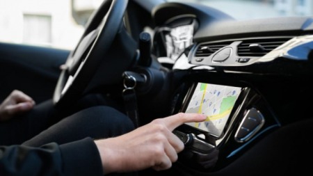 Montaj Sisteme Audio Auto - Montaj navigatii dedicate pe tip de masina