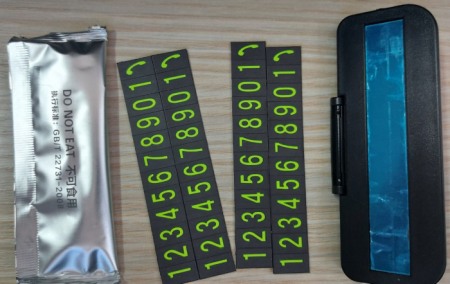 Numar parcare temporara cu suport telefon si betisor parfumat [4]