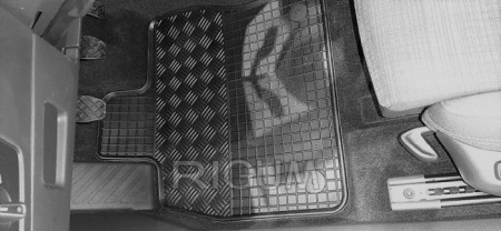 Set covorase cauciuc dedicate VW Passat B8 [1]