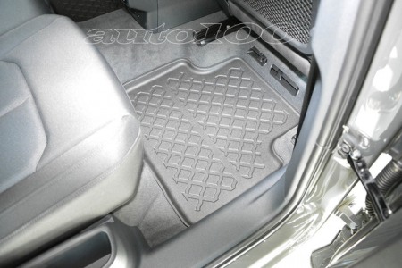 Set covorase tip tavita dedicate Audi Q3 II (F3) [6]