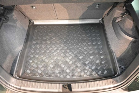Tava portbagaj Basic Skoda Karoq, 2017-prezent (portbagaj sus) [6]