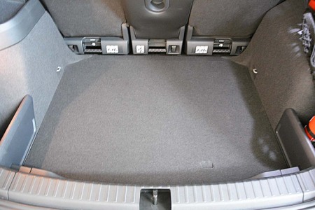 Tava portbagaj Basic Skoda Karoq, 2017-prezent (roata ingusta sau kit) [6]