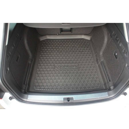 Accesorii interior - Tava portbagaj dedicata Skoda Superb III Combi Premium (low)
