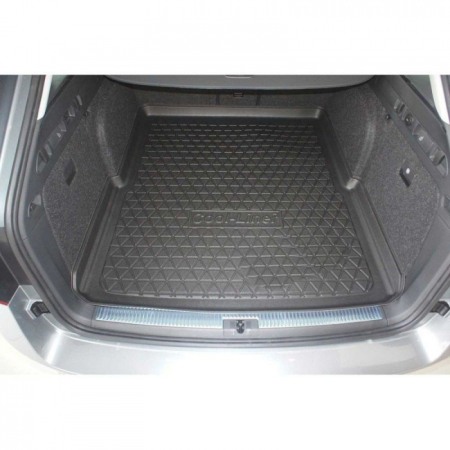 Accesorii interior - Tava portbagaj Skoda Superb III Combi Premium (up)
