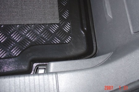 Tavita portbagaj auto Opel Corsa D (low) [3]