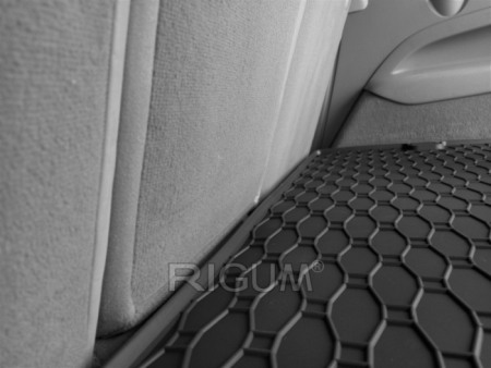 Tavita portbagaj cauciuc Audi Q7 I (4L) 2006-2015 [2]