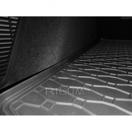 Tavita portbagaj cauciuc Ford Kuga 3 / Kuga Hybrid, 2020-prezent, Rigum Cehia [2]