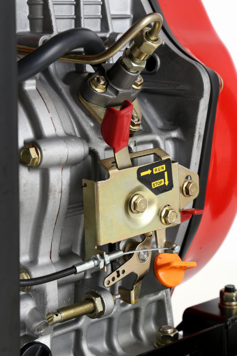Generator diesel 6500W 12/230V KD122, Pornire electrică cu cheie si pornire manuală [15]