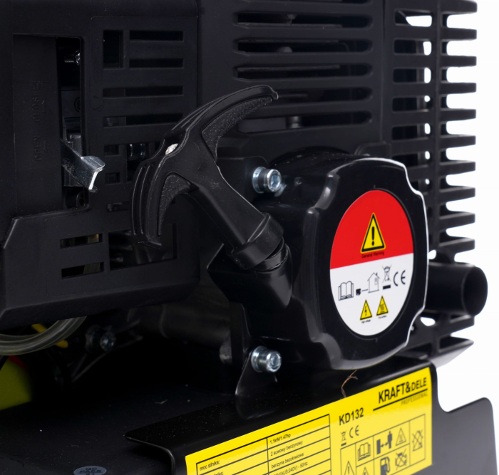 Generator invertor KD132 de 1 kW [13]