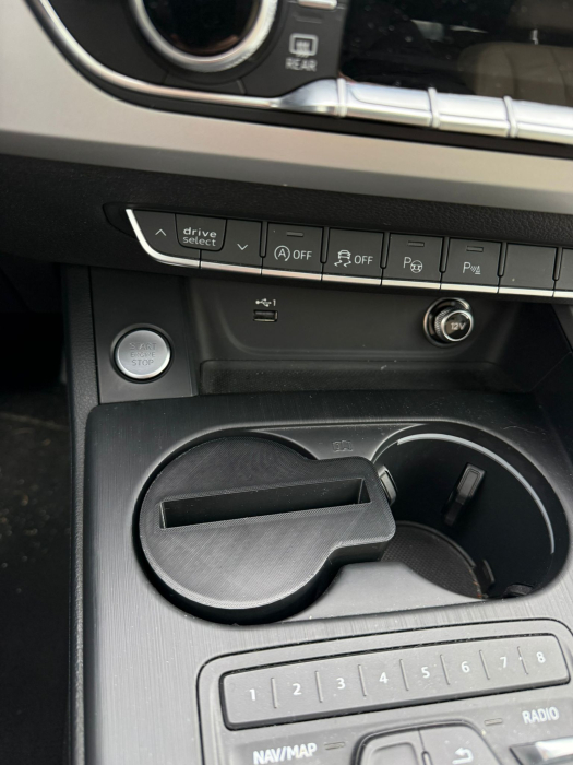 suport-telefon-auto-personalizat-consola-centrala-carplay [4]