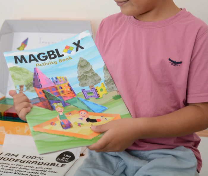 Carte cu activitati pentru seturile magnetice de constructie - Magblox - BazaRapid.ro [9]