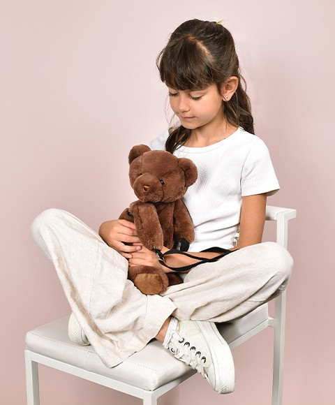 Ursulet din plus - geanta crossbody adorabila, 30 cm, Maro Inchis - Doudou et Compagnie - BazaRapid.ro [2]