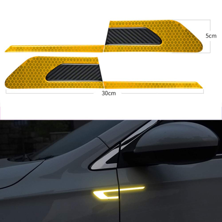Accesorii Autoturisme - Set 2 Stickere Auto Reflectorizante Tip Bumerang cu Inserție Carbon 5D, Culoare Galben, pentru Protecție și Vizibilitate Nocturnă