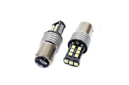 Auto - Moto - Set becuri auto cu LED CANBUS compatibil P21/5W BA15D 15 SMD 7.5W Alb 12/24V, destinat competitiilor auto sau off-road