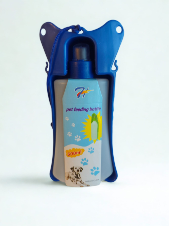 Adăpător portabil din plastic pentru câini, tip sticlă cu tavă [1]