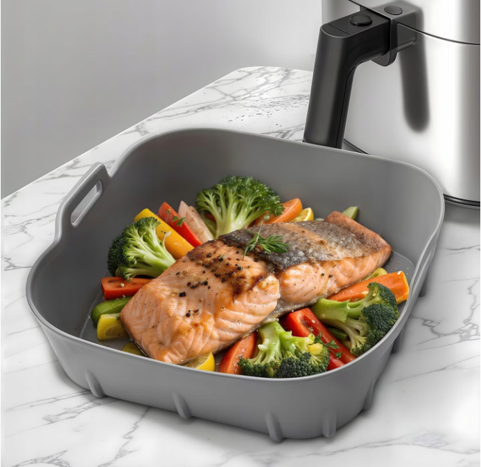 Tava din silicon 20×20 cm pentru friteuza cu aer cald / Air Fryer – antiaderenta, reutilizabila, lavabila in masina de vase, rezista la 230 °C, compatibila cu cuptor & congelator, gri, Beatus® [3]