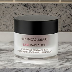 Crema iluminatoare, Brightness Reveal Cream, gama Lab Radiance - 50ml [3]