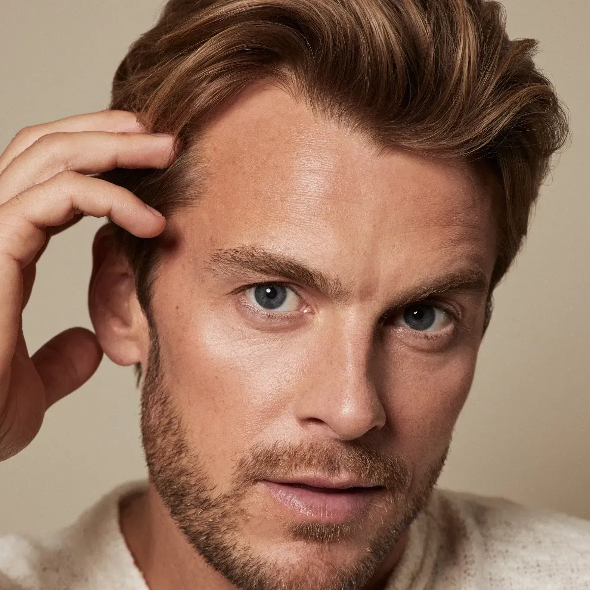 SCALP CARE REGENIPLEX ROOT LIFT FOAM, SPUMA PENTRU VOLUM SI TEXTURA 200ml [2]