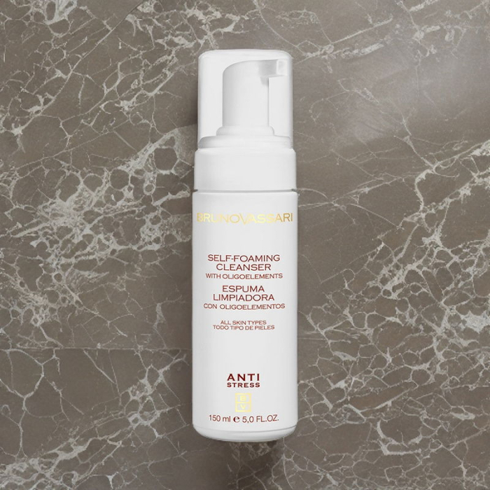 Spuma de Curatare Anti-Stres cu Oligoelemente 150ml - Self Foaming Cleanser - Bruno Vassari [2]