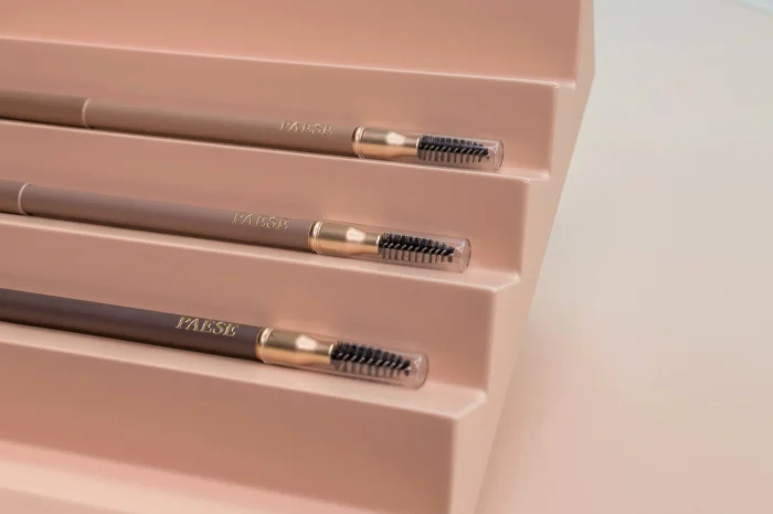 Creioane Sprancene - Creion Conturare Sprancene - Powder Brow Pencil - Soft Brown - Paese