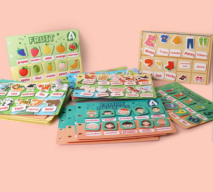Carte educationala cu activitati Quiet Book Invatam Litere, Animale, Cifre [4]