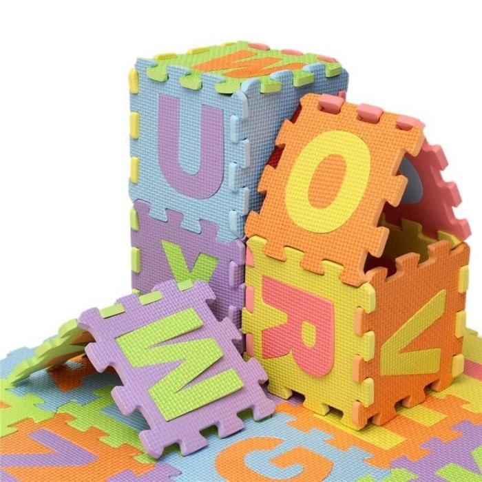 Covor puzzle litere [3]