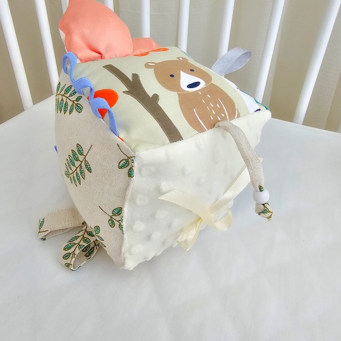 Cub textil pentru bebelusi, cu activitati, Forest [4]