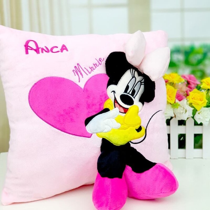 Perna 3D Minnie Mouse roz-Personalizata cu nume [5]