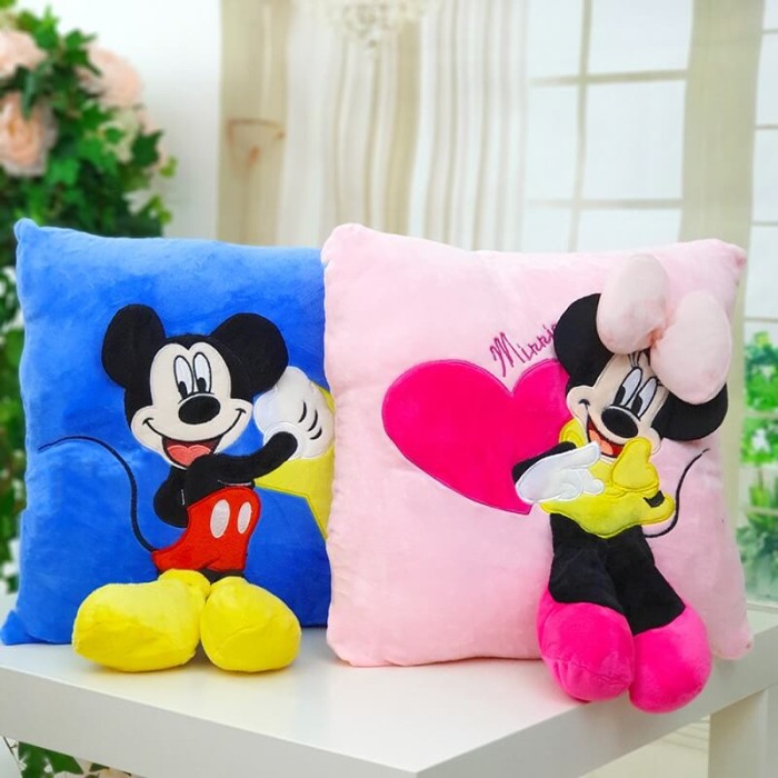 Perna decorativa plus 3D Mickey Mouse [2]