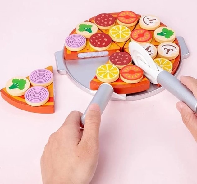 Pizza cu accesorii-joc din lemn [5]