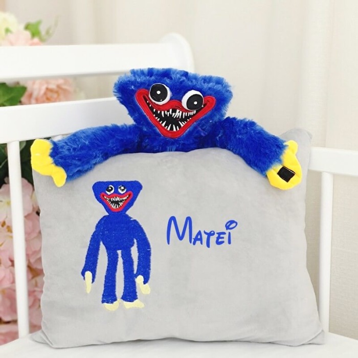 Set personalizat: Huggy Wuggy + pernuta gri [2]