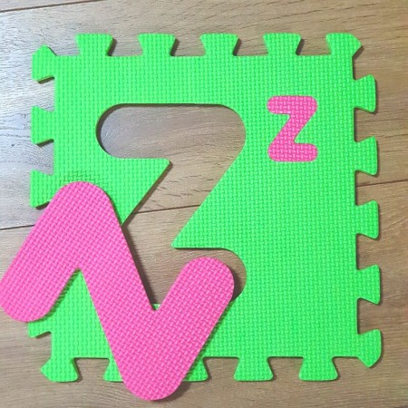 Covor puzzle literele alfabetului 26 piese A-Z [2]