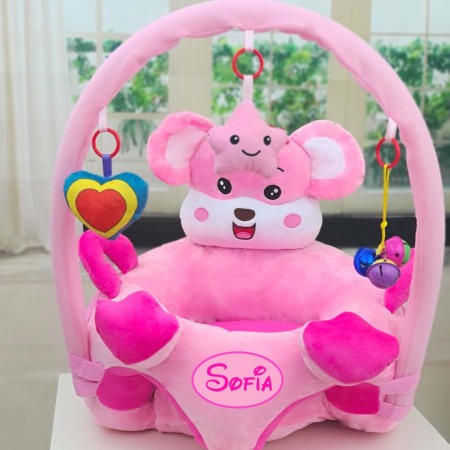 Cadouri personalizate - Fotoliu soricel roz cu arcada personalizat cu nume