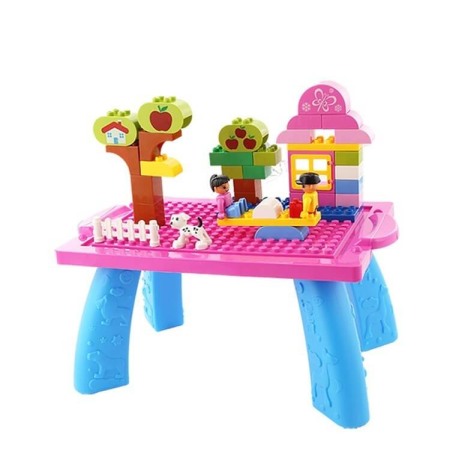 Jocuri de constructie - Joc cuburi cu masuta Roz