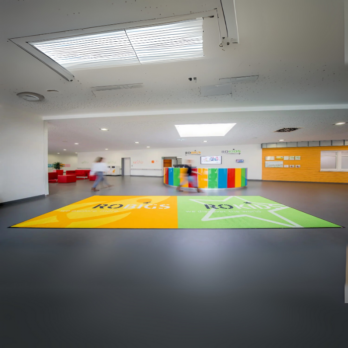 Covoraș personalizat cu logo LogoMat Business – trafic intens, branding premium | BeeGreen [1]