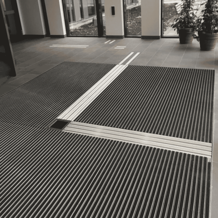 ștergător-de-picioare-din-aluminiu-clean-rubber-trafic-intens [8]