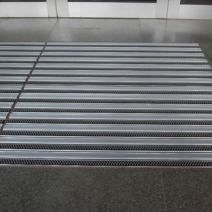 Ștergătoare de picioare din aluminiu Clean System Strong – profil ranforsat 2,5 mm [6]