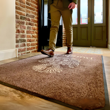 Covoraș personalizat cu logo LogoMat Business – trafic intens, branding premium | BeeGreen [7]