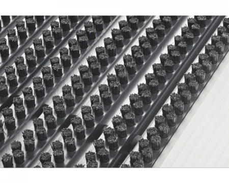 Covoraș de intrare Outline – ramă aluminiu, exterior, antiderapant | BeeGreen [1]