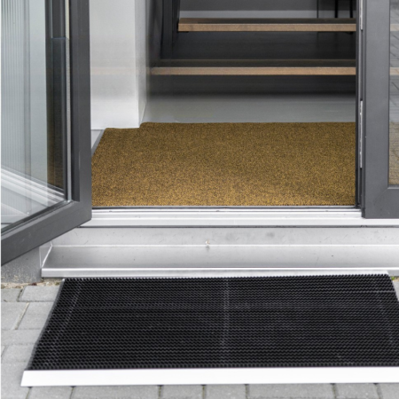 Alege un covor - Covoraș de intrare Outline – ramă aluminiu, exterior, antiderapant | BeeGreen
