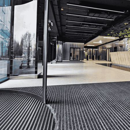 ștergătoare-de-picioare-din-aluminiu-clean-ryps-trafic-intens [1]