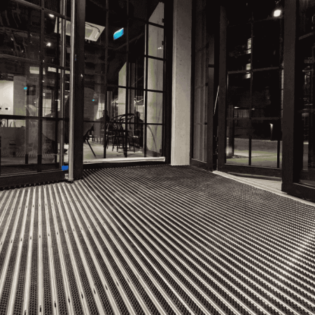 Ștergătoare de picioare din aluminiu Clean Scrub Wide BeeGreen [1]